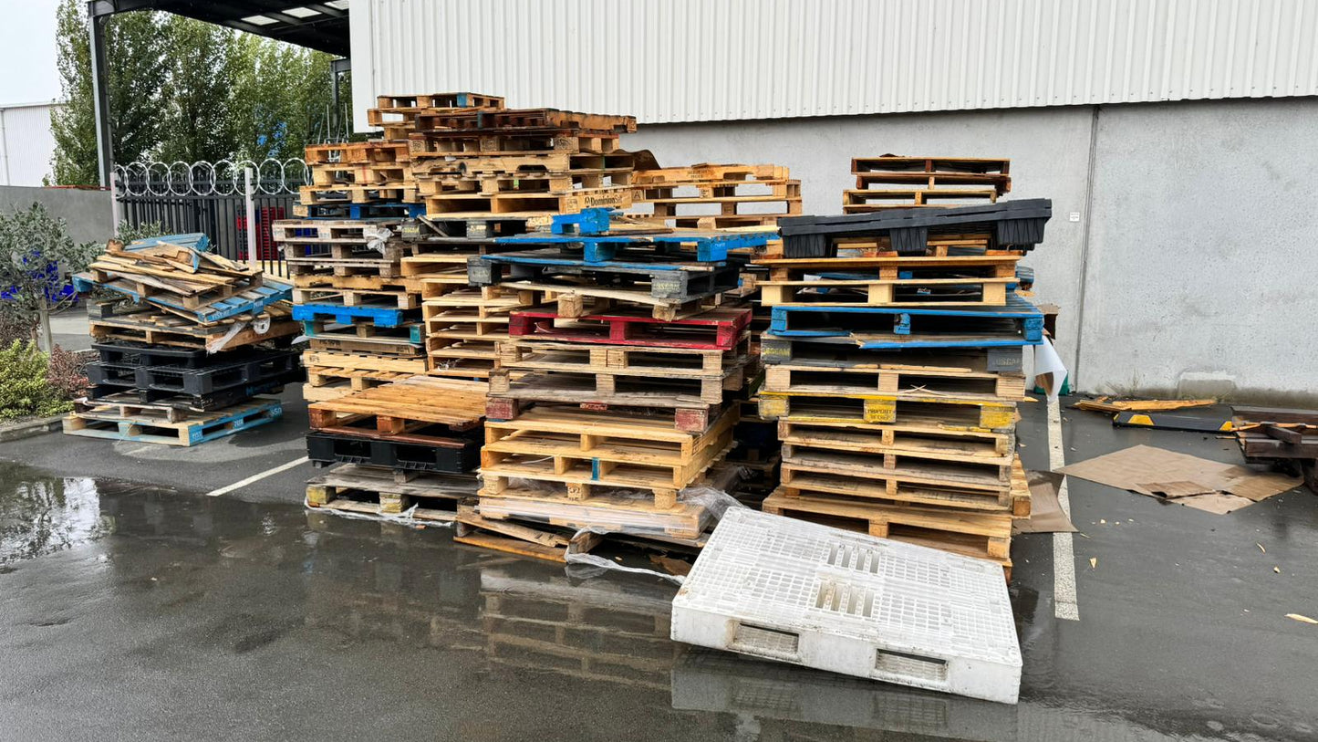 Pallet Collection